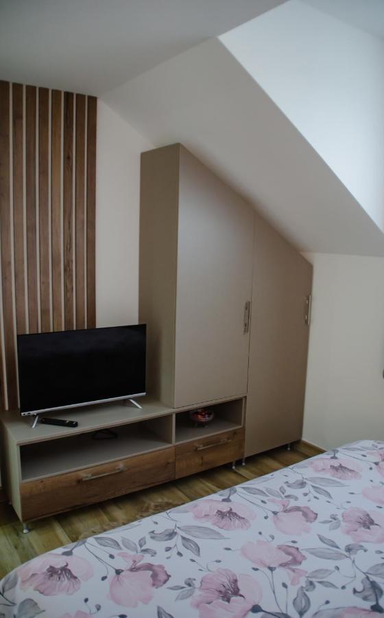 Harmonija Lux Apartment Vrdnik Bagian luar foto
