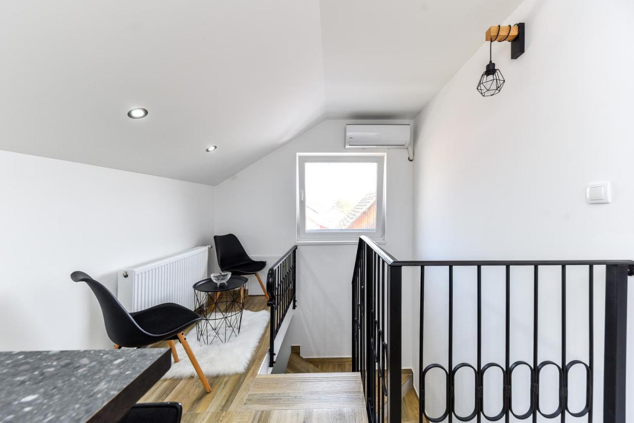 Harmonija Lux Apartment Vrdnik Bagian luar foto